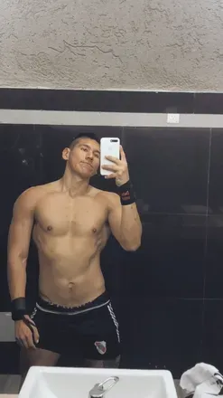 OnlyFans cuenta justzurtnico avatar 1