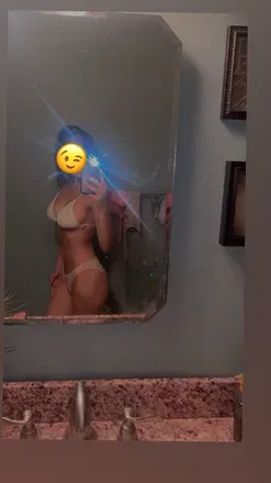 OnlyFans cuenta heyluv3 header 2