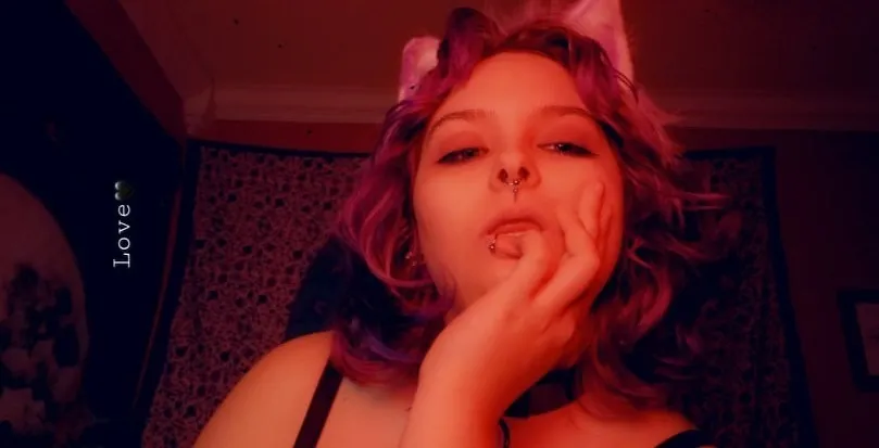 OnlyFans cuenta dreamykittencove header 2