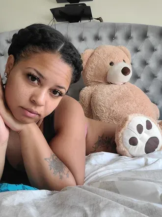 OnlyFans account  londonicebarbie header 2