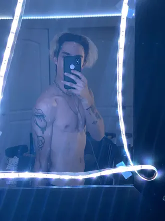 OnlyFans account  bubbles699 header 2