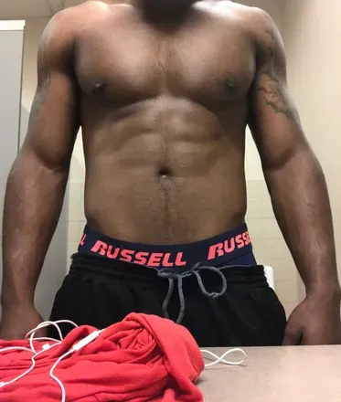 OnlyFans cuenta uncuttmisfits avatar 1
