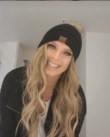 OnlyFans cuenta wv_blondie header 2