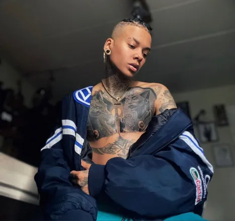 OnlyFans cuenta king.charming header 2