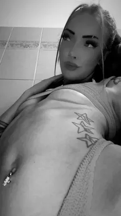 OnlyFans cuenta cocoreddiec4 avatar 1