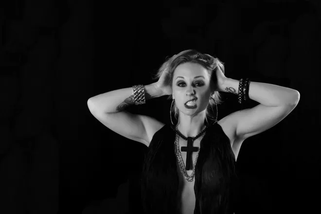 OnlyFans cuenta myallieness header 2