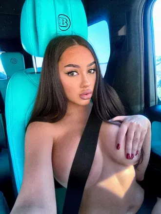 OnlyFans cuenta pausinta header 2