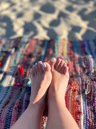 OnlyFans account  sandy_beachfeet avatar 1