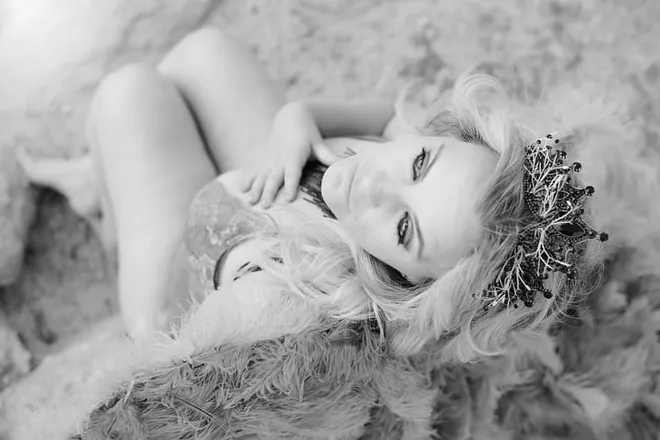 OnlyFans cuenta valkyriemoongoddess header 2