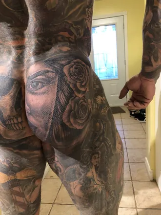 OnlyFans cuenta inkedmuscle1 header 2