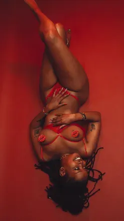 OnlyFans account  dreadheaddoll header 2