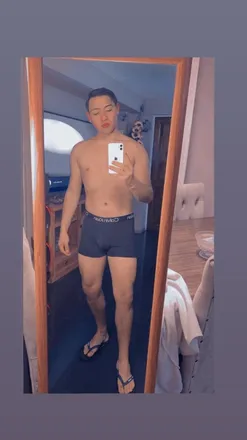 OnlyFans cuenta yarold header 2