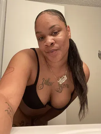 OnlyFans cuenta peachycreamyt avatar 1