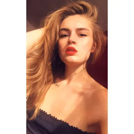 OnlyFans cuenta charliessecretangel avatar 1