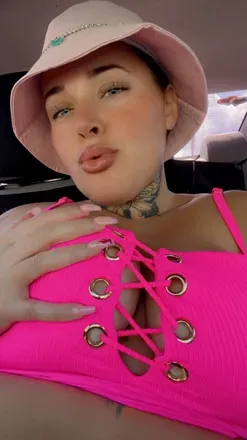 OnlyFans cuenta queenbxxtchh avatar 1