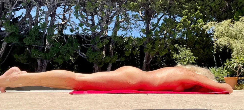 OnlyFans account  wigglebum header 2