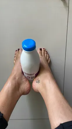 OnlyFans cuenta damn_hot_feet header 2