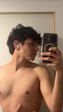 OnlyFans cuenta soysantiagofree avatar 1