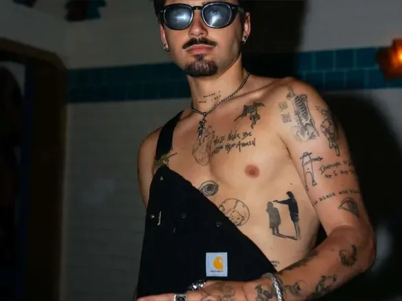 OnlyFans cuenta isaakpresley header 2