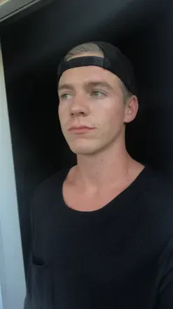 OnlyFans cuenta tommyleee avatar 1