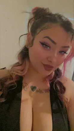 OnlyFans cuenta nikkylove0944 avatar 1