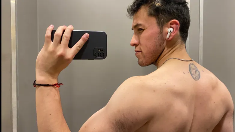 OnlyFans cuenta felipe_co_98 header 2