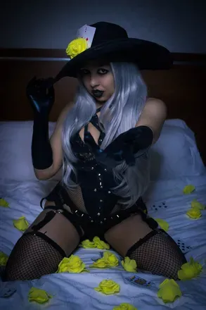 OnlyFans cuenta vampykoumorix avatar 1