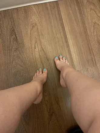 OnlyFans cuenta zuecurls header 2