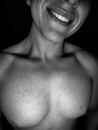 OnlyFans cuenta urielcarrillo header 2
