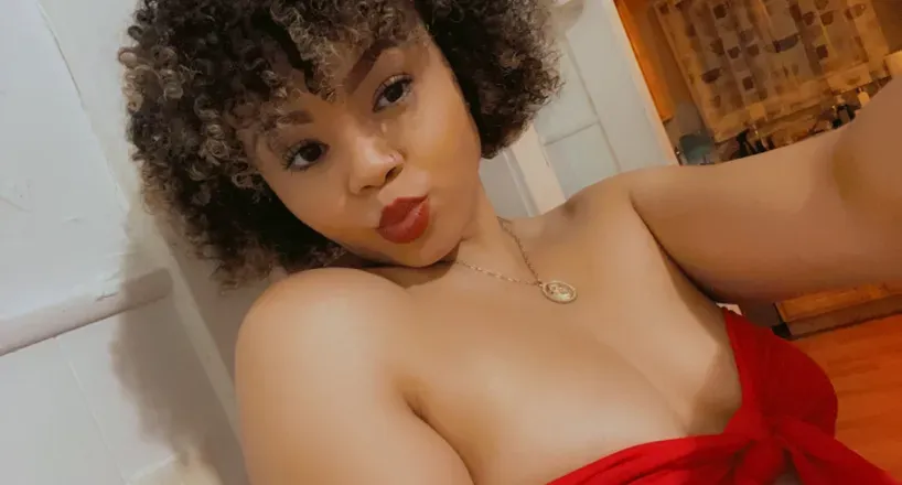 OnlyFans cuenta lightskinhoneypot avatar 1