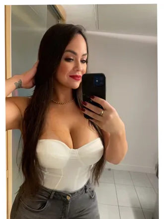 OnlyFans account  sweetsfefe1 header 2