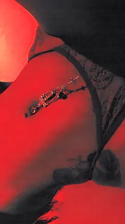 OnlyFans cuenta aleshabaee header 2
