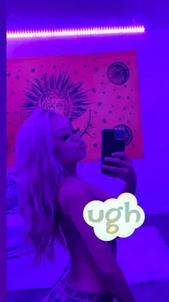 OnlyFans cuenta shelooksinnocenth0 avatar 1