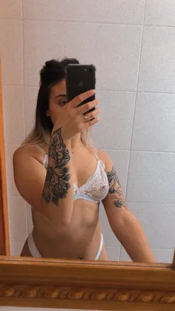 OnlyFans cuenta hotbunnyx header 2