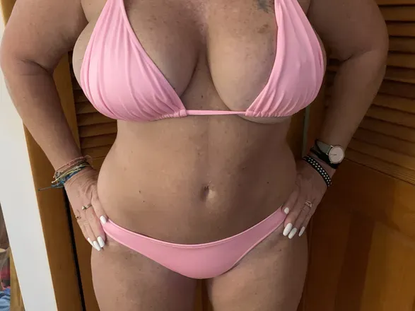 OnlyFans cuenta lovestopose18 avatar 1