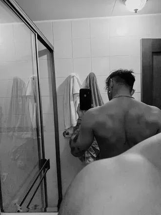 OnlyFans cuenta daddykhey avatar 1
