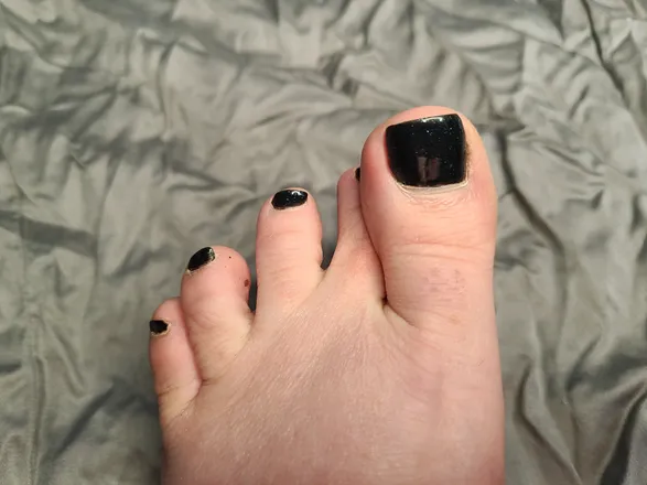 OnlyFans cuenta petite_feet_fetish header 2