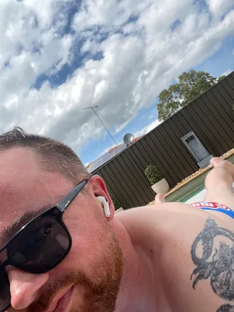 OnlyFans cuenta cpm_88 header 2