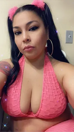 OnlyFans of lareinadelsurmariela