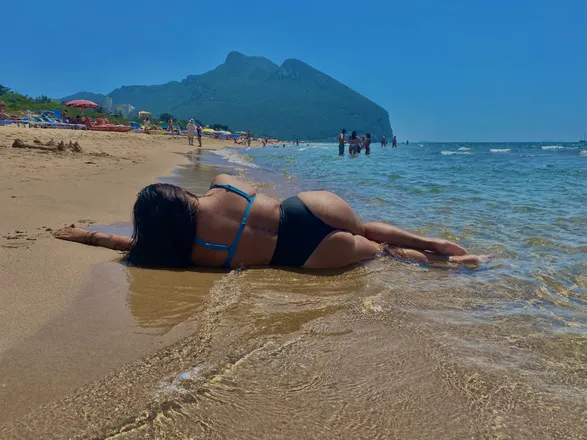 OnlyFans cuenta thefakena header 2