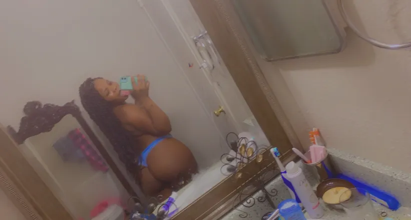 OnlyFans cuenta kurvyasf header 2