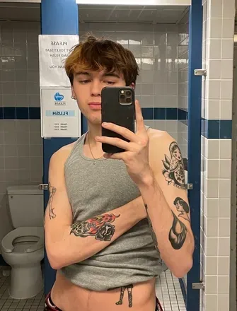 OnlyFans account  dawsonsdi avatar 1