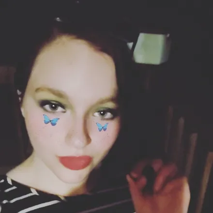OnlyFans cuenta key_emily header 2