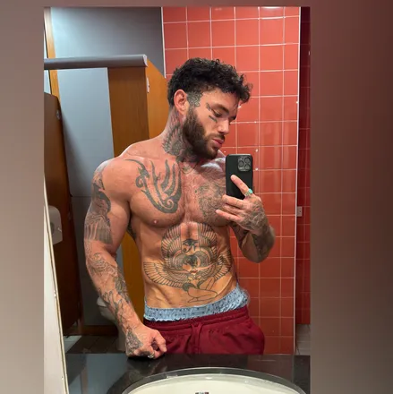 OnlyFans cuenta hart2020 header 2