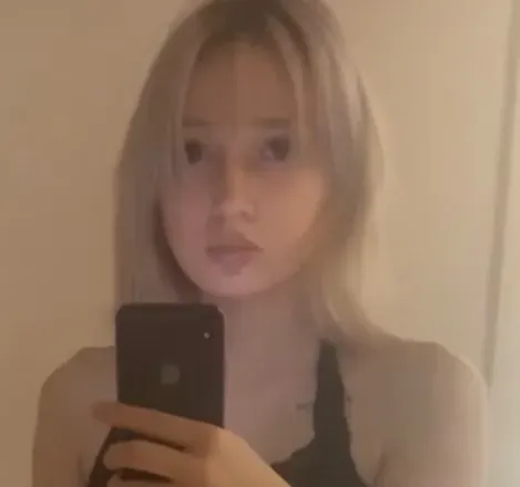 OnlyFans cuenta artificiallily avatar 1
