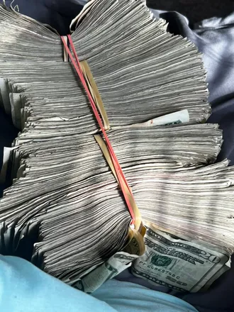 OnlyFans cuenta ebmtonemoney header 2