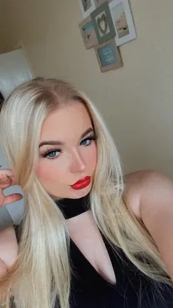 OnlyFans cuenta violetbratty2 avatar 1