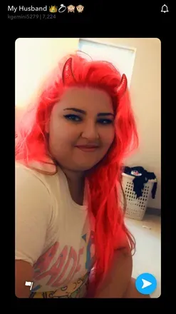 OnlyFans cuenta queenbee_xx19 avatar 1