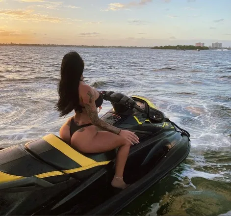 OnlyFans cuenta kylafree header 2