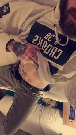 OnlyFans account  dadbod3421 header 2